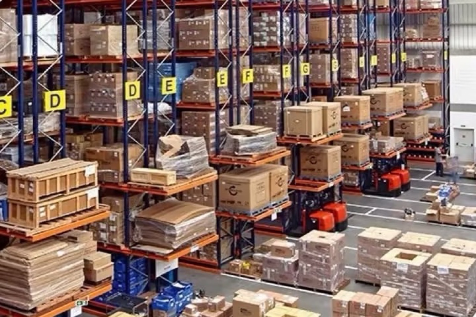 High-bay pallet racking inside a LEIN warehouse